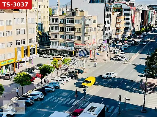 ESKİ DEVLET HASTANESİ YANINDA ACİL SATILIK
